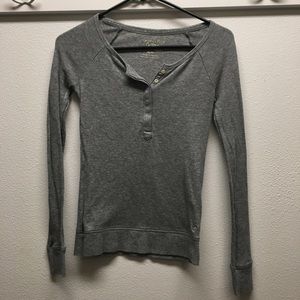 XS American Eagle  waffle thermal button Henley